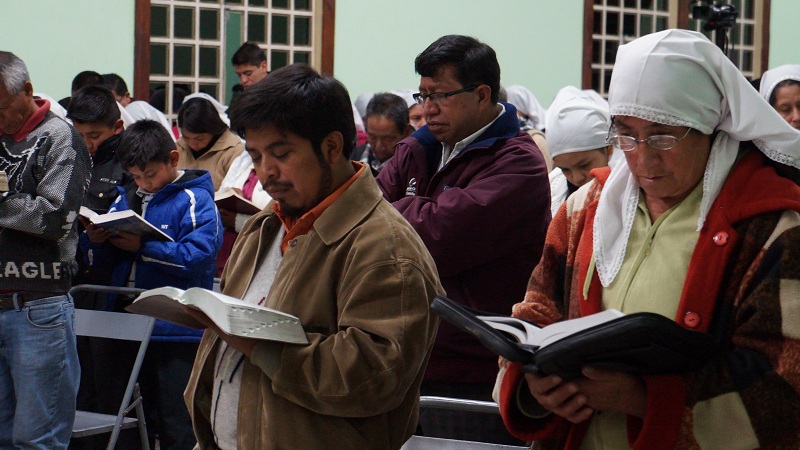 Miembros de la familia de Dios